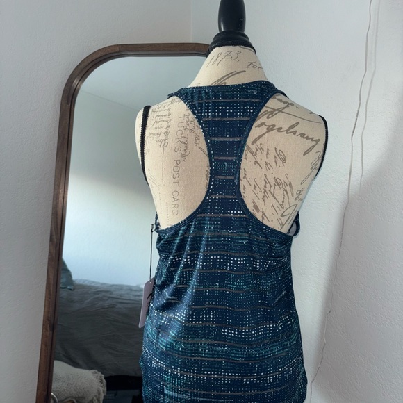 Night sky Havana Tank, size large, NWT - Picture 2 of 4